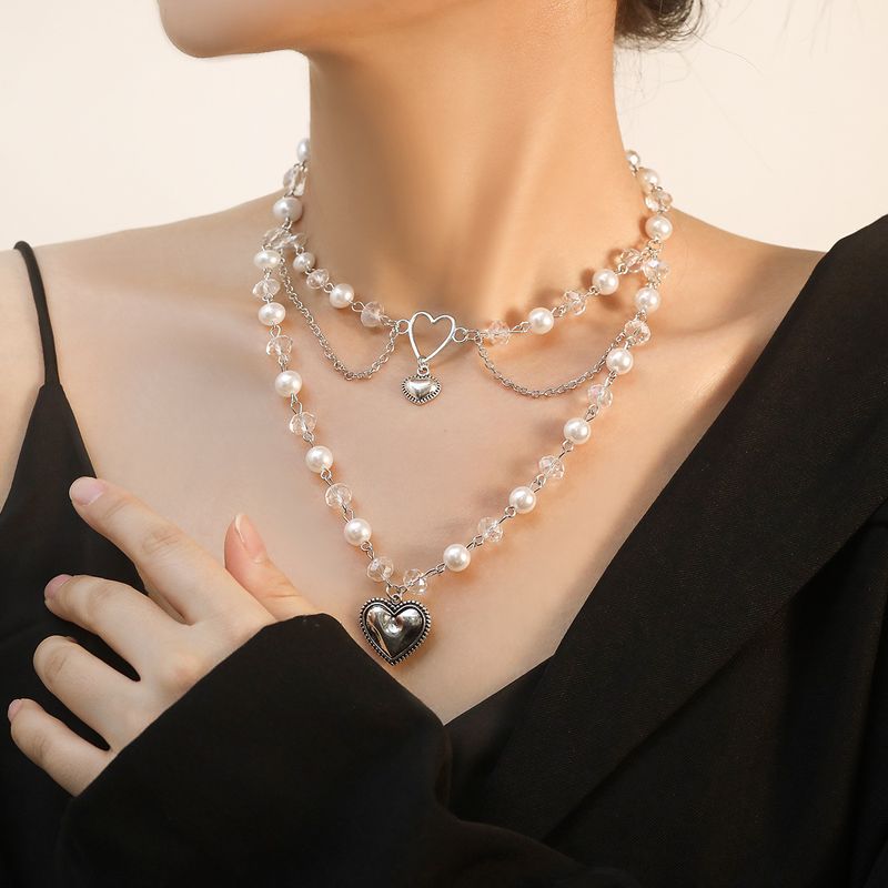 European And American Cross Border Jewelry Fashion Sweet Hot Girl Love Multi Layer Necklace Niche Temperament Pearl Necklace For Women_voghion.com