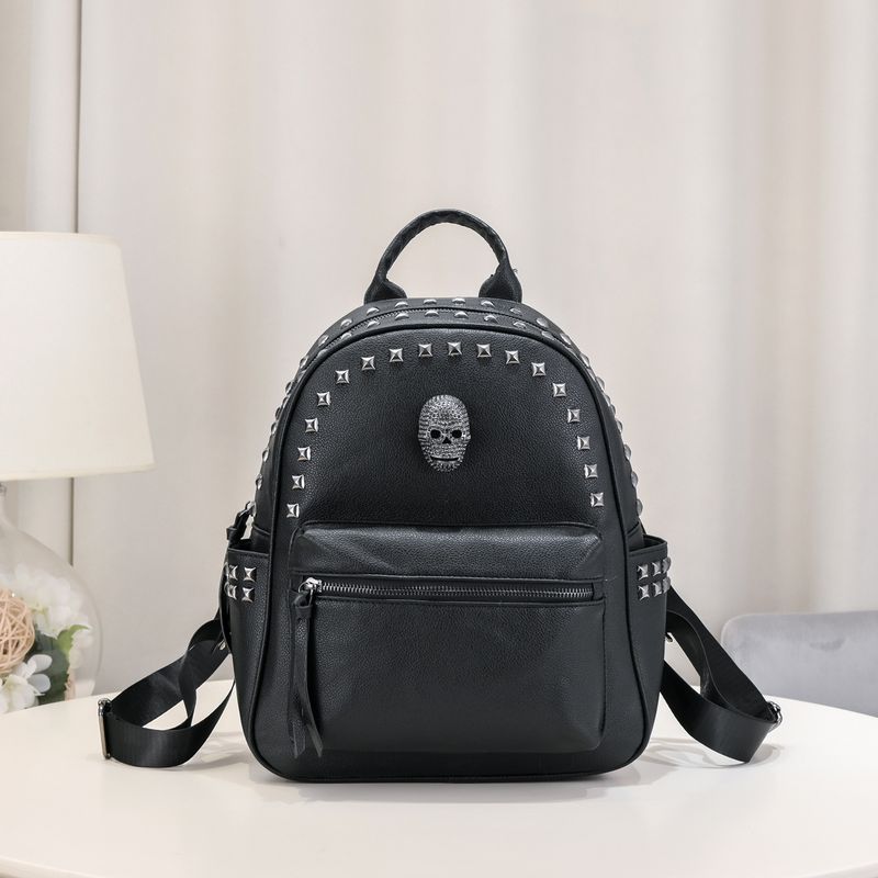 Trendy Skull Large Capacity Studded Backpack (Spacious & Stylish Fashionable Women's Accessory)​​_voghion.com