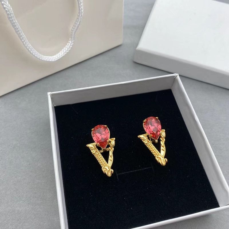 Boucles d'oreilles Fanjia Beauty Head Ruby pour femme, style rétro, en laiton_voghion.com