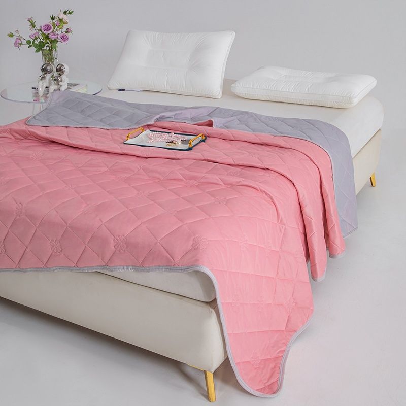 Washable Lightweight Summer Cooling Quilt For Hot Sleepers Night Sweats, Double-Sided Cool Touch Soft Breathable Comforters Red Been Power Pink_voghion.com