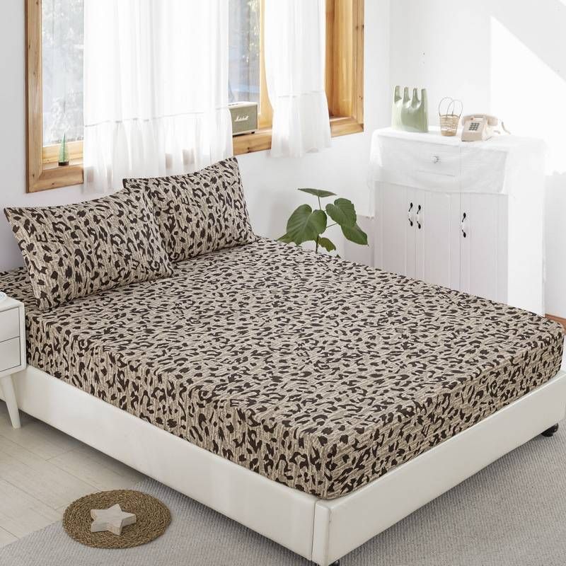 Soft Fiber Leopard Printed Skin Friendly Bed Fitted Sheet Mattress Protector Fitted Sheet_voghion.com