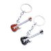 Rock Personalisierte Hip-Hop Tropföl Gitarre Schlüsselanhänger Ins Tide Weibliche Musikinstrumente Legierung Anhänger_voghion.com