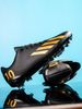 Scarpe da calcio per ragazzi con punte lunghe e rotte_voghion.com