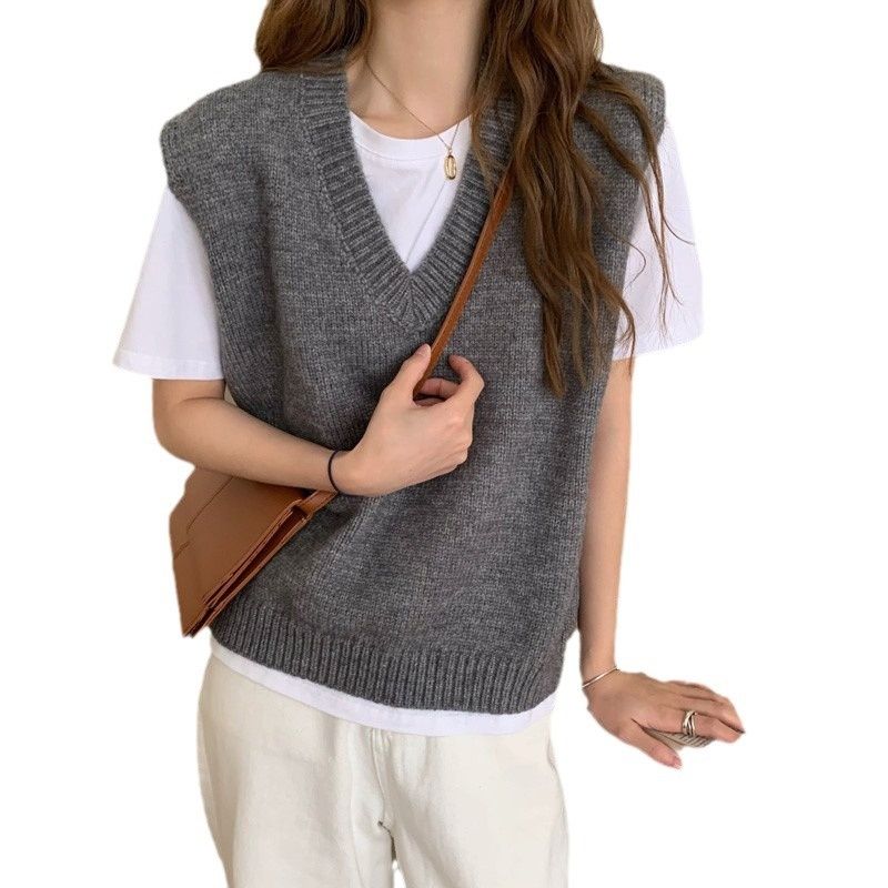 Globelle Spring And Autumn V-Neck Sweater Vest Knitted Cardigan For Women New 2025 Japanese Loose Lazy Style Knitwear Layering_voghion.com