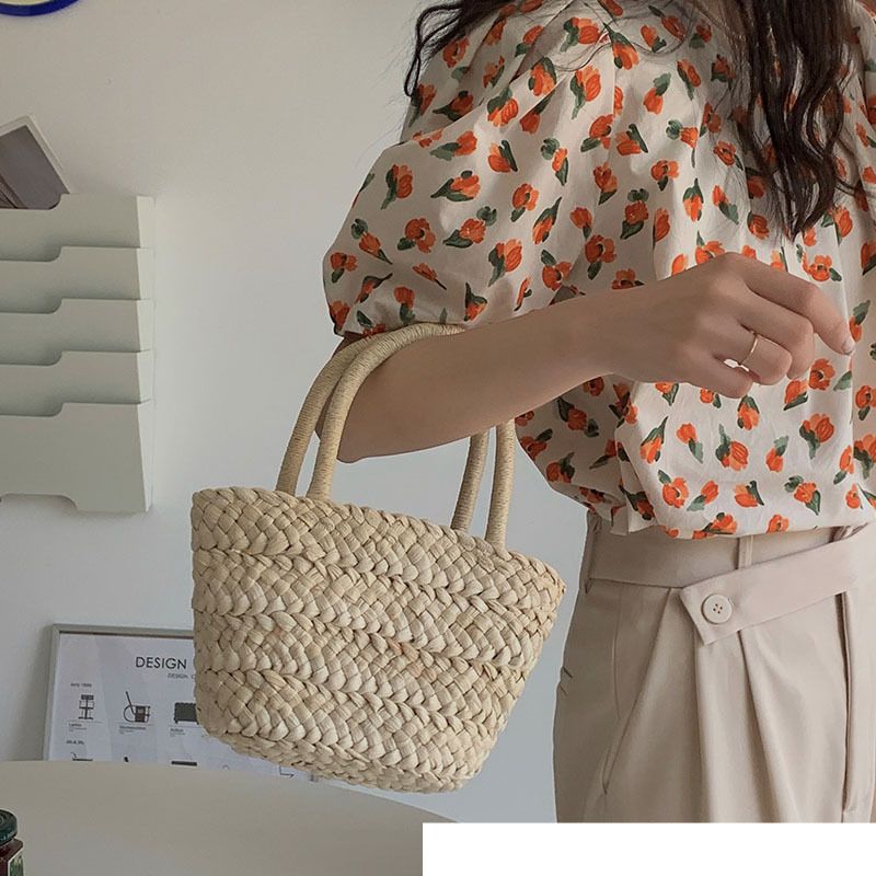 Cute corn husk hand-held straw bag New style small fresh hand-held straw bag woven bag female seaside holiday beach_voghion.com
