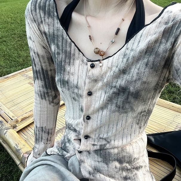 Spring And Autumn Trendy Outfit Top 2025 New Knitted Tie-Dye Blouse + Skirt Fashion Two-Piece Set_voghion.com