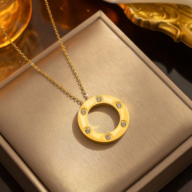Stal nierdzewna Sześć Cyrkonów Hollow Circle Fashion Style Męski łańcuszek Naszyjnik Dla Kobiet Biżuteria Wisiorek Obroża Prezenty dla Przyjaciół_voghion.com