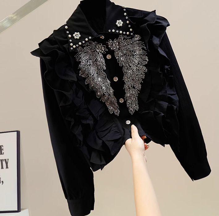 Dámské oblečení s diamantovým flitry a sladkým skládaným dřevěným ouškem s krajkovým prošíváním, jednořadé krátké univerzální tričko_voghion.com