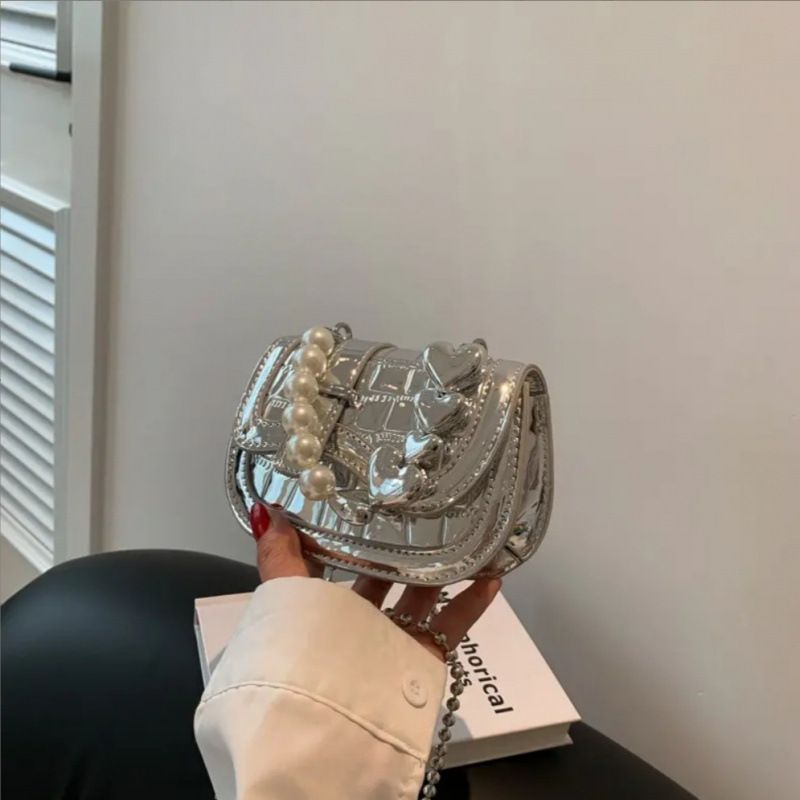 Borsa a tracolla piccola in argento con catena di perle da donna, nuova tendenza 2025, di alta qualità, adatta a centinaia di occasioni casual quotidiane._voghion.com