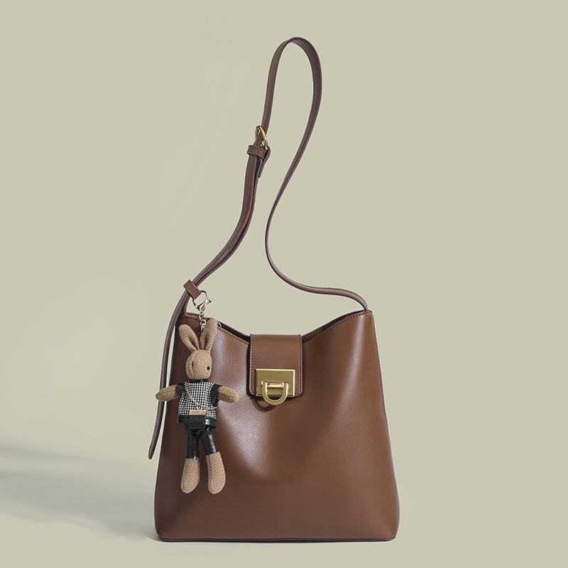 2023 new trendy retrò all-match fashion texture di alta qualità borsa a secchiello di nicchia borsa a tracolla di grande capacità borsa da donna_voghion.com