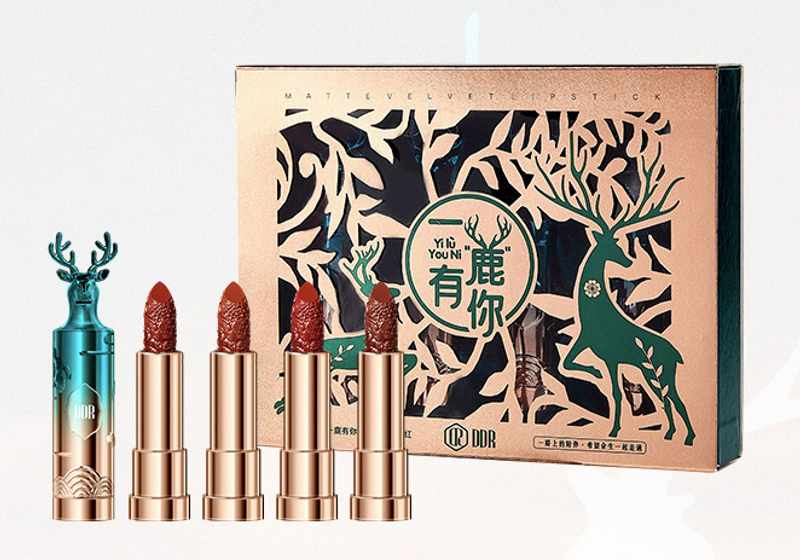 4-teiliges mattes Lippenstift-Set, feuchtigkeitsspendend, nährend, samtgeschnitzter Lippenstift, wischfest, farbecht, Lippenstift-Set, Festival-Geschenk für Mutter, Ehefrauen, Freundinnen_voghion.com