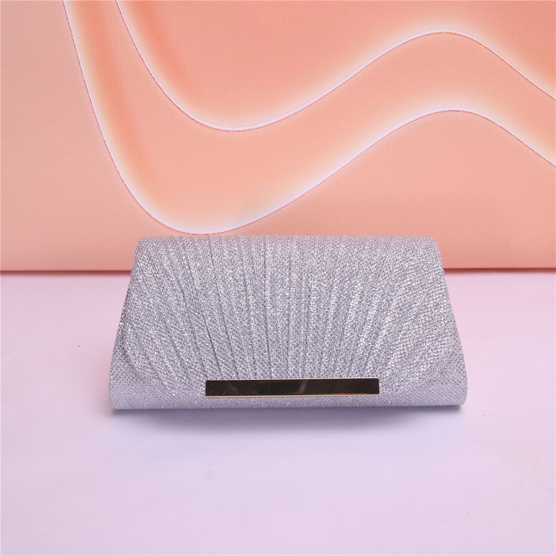 Borsa da sera a tracolla trapezoidale plissettata glitterata, nuova di zecca, semplice e alla moda._voghion.com