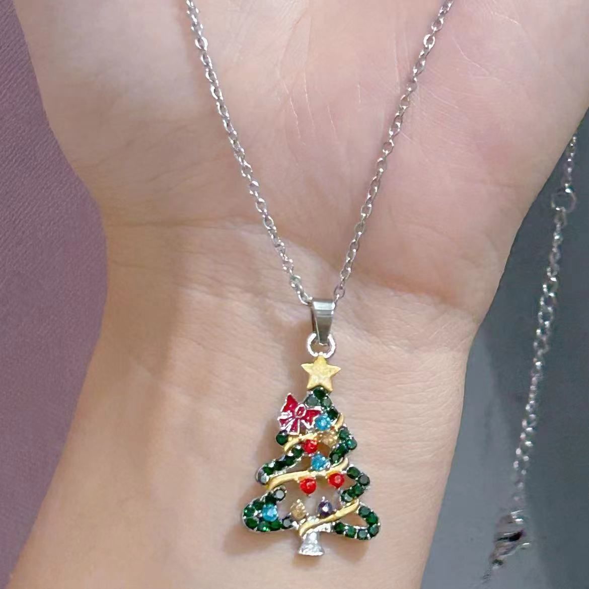 Orecchini pendenti a forma di albero di Natale per donna - Eleganti orecchini pendenti in lega con decorazioni in strass, regalo per feste natalizie_voghion.com