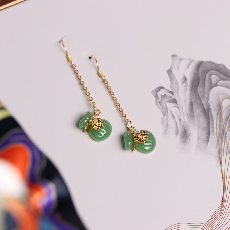 New Chinese Retro Jewelry Enamel Niche Ear Studs Magnolia Hetian Jade Ancient Style Earrings_voghion.com