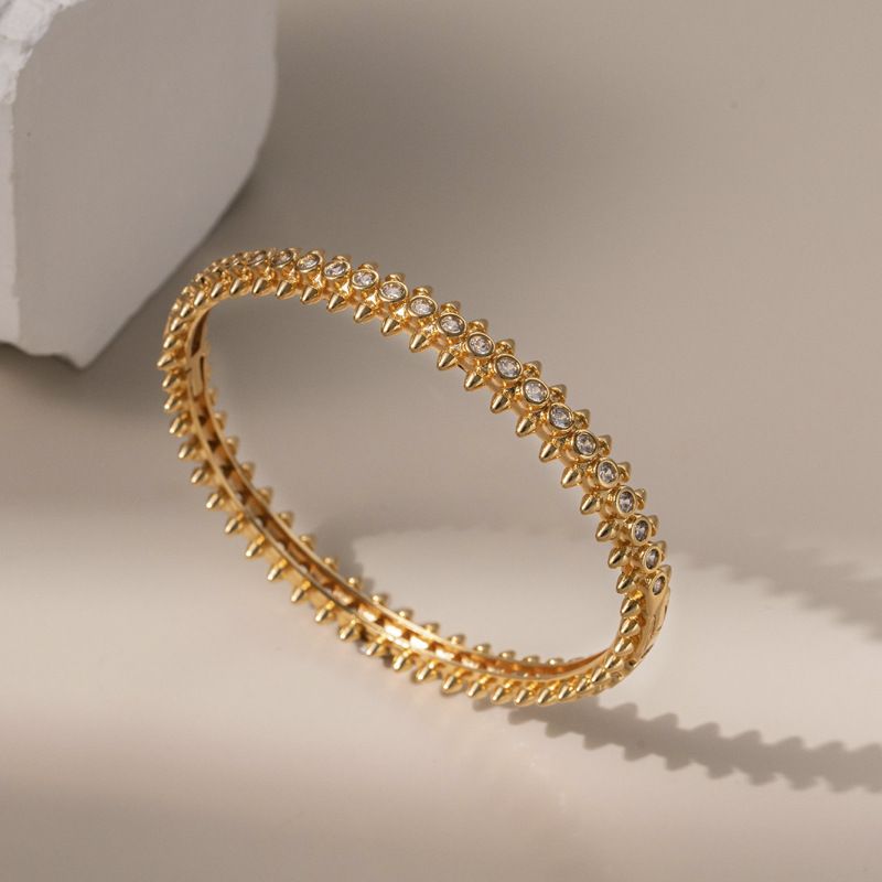 Designer Popular Zircon Nail Female Plated Real Gold True Platinum New Niche Fashion Personality Bracelet_voghion.com