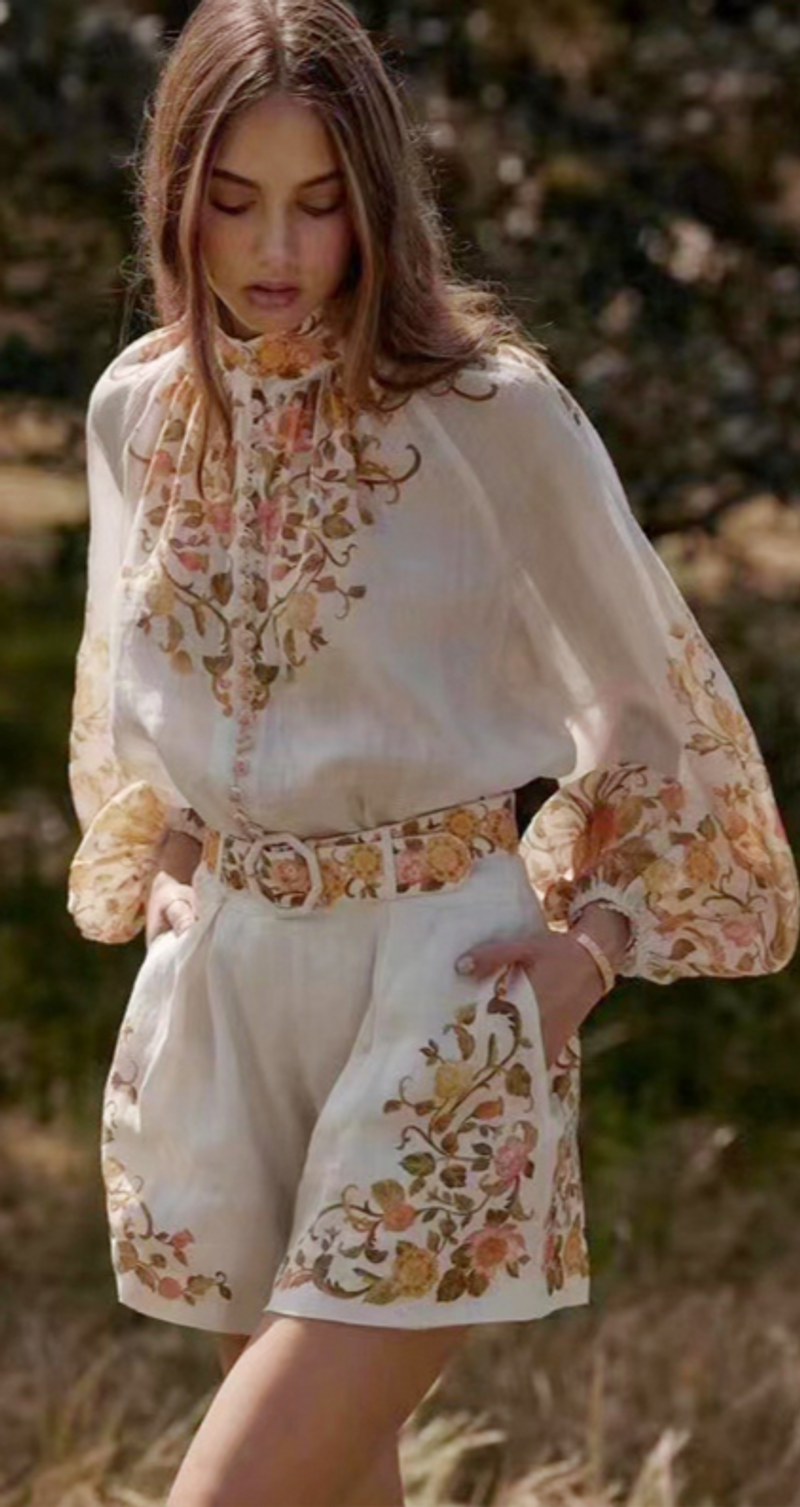 Ensemble de costume australien à simple boutonnage : haut ample imprimé à col montant et short ceinturé pour femme_voghion.com