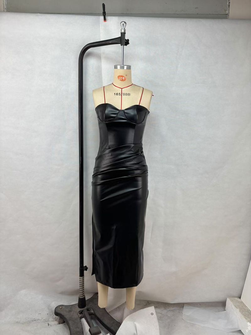 Abito da donna con spalline plissettate e cinturino in pelle PU con temperamento da ragazza calda_voghion.com