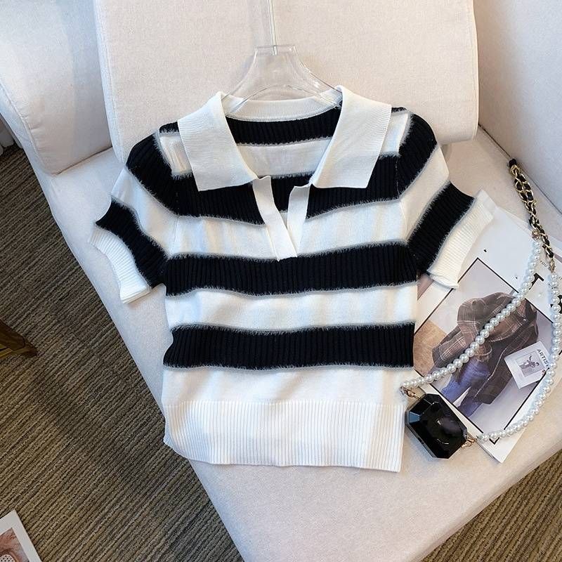 Damenbekleidung: Echte Aufnahme des neuen Sommers und Herbsts, des Slim Fit-T-Shirts mit gestreiftem Polokragen und Eisseiden-Strickoberteils für Damen_voghion.com