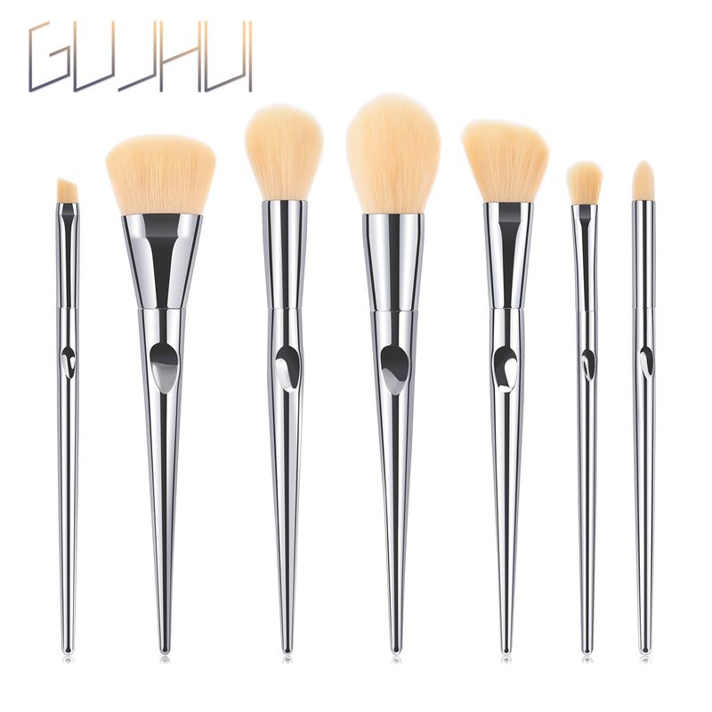 7-teiliges Make-up-Pinsel-Set, Puderpinsel, Lidschattenpinsel, silbernes herzförmiges Make-up-Werkzeug GUJHUI_voghion.com
