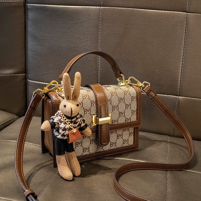 2023 Nuova borsa da donna Nicchia Borsa a tracolla di fascia alta Piccola borsa quadrata Moda borsa a tracolla presbite borsa a tracolla retrò_voghion.com