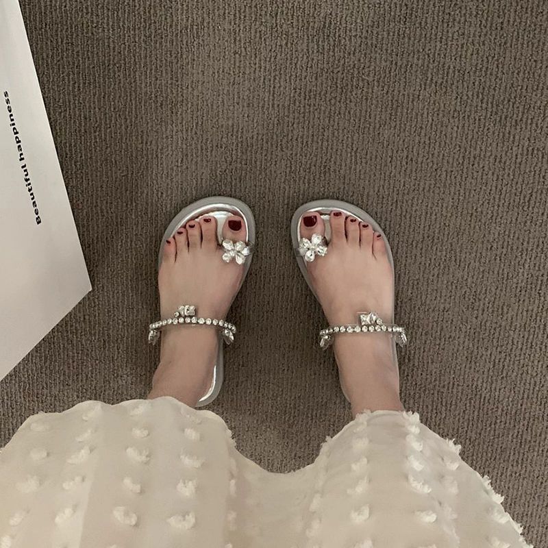 Francouzské módní a elegantní diamantové dámské svrchní oblečení, léto 2024, nové sváteční pantofle s motýlí špičkou_voghion.com