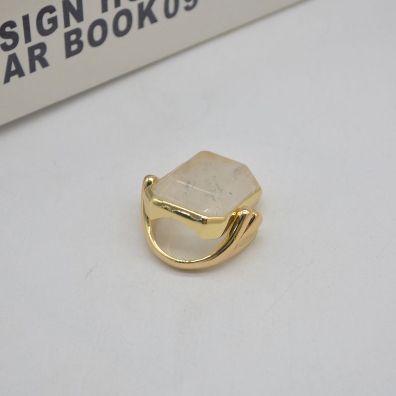 Niche Large Square Rhinestone Vintage Exaggerated Sugar Cube Index Finger Ring_voghion.com