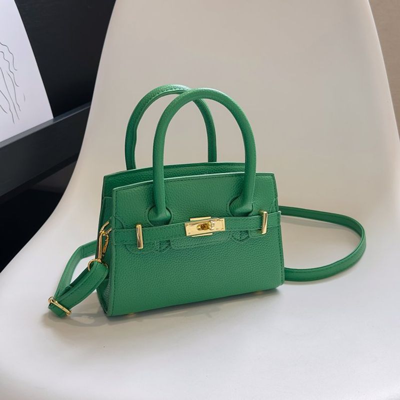 Sac à main à bandoulière pour femmes, petit Design, nouvelle mode polyvalente pour Instagram, été 2024_voghion.com