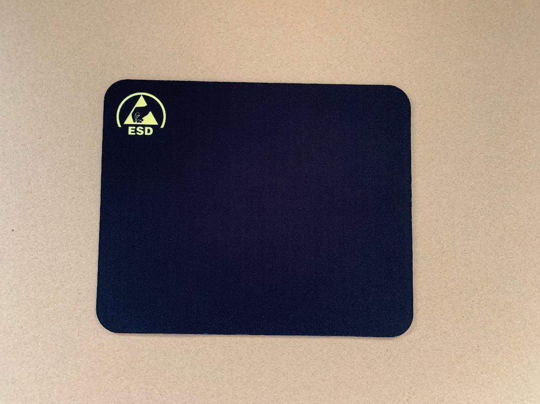 Neprekosljiva kakovostna ESD antistatična podloga za miško za čiste sobe, nedrseča, brez prahu, namensko za delavnico, črna gumijasta podloga za računalnik 22 * 18 cm_voghion.com