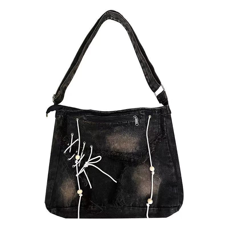 Sac bandoulière grande capacité en toile denim délavé à pompons pour femme, nouvelle collection 2025_voghion.com