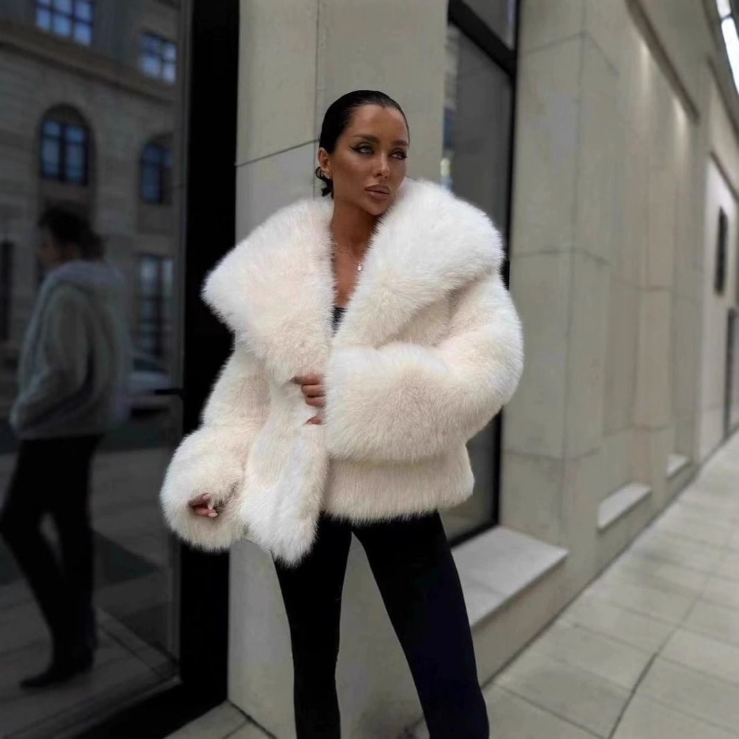 Women's Clothing Faux Fox Fur Coat For Women – Mid-Length Winter Jacket With Oversized Lapel, Trendy Gradient Color, Street Style_voghion.com