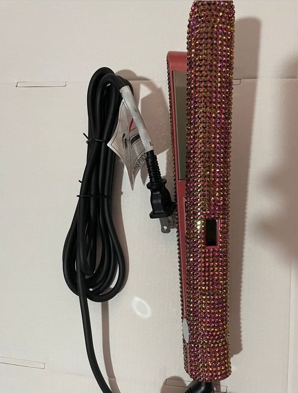 RUCHA Professional Ceramic Tourmaline Flat Iron With Diamond Accents - 10 Temperature Settings, Dual Voltage (220V), For Straightening_voghion.com