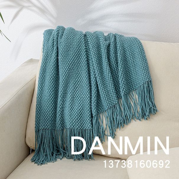 2025 Morandi Solid Color Knitted Homestay End Decorative Bed Throw Thick Nap Shawl Cover Sofa Blanket_voghion.com