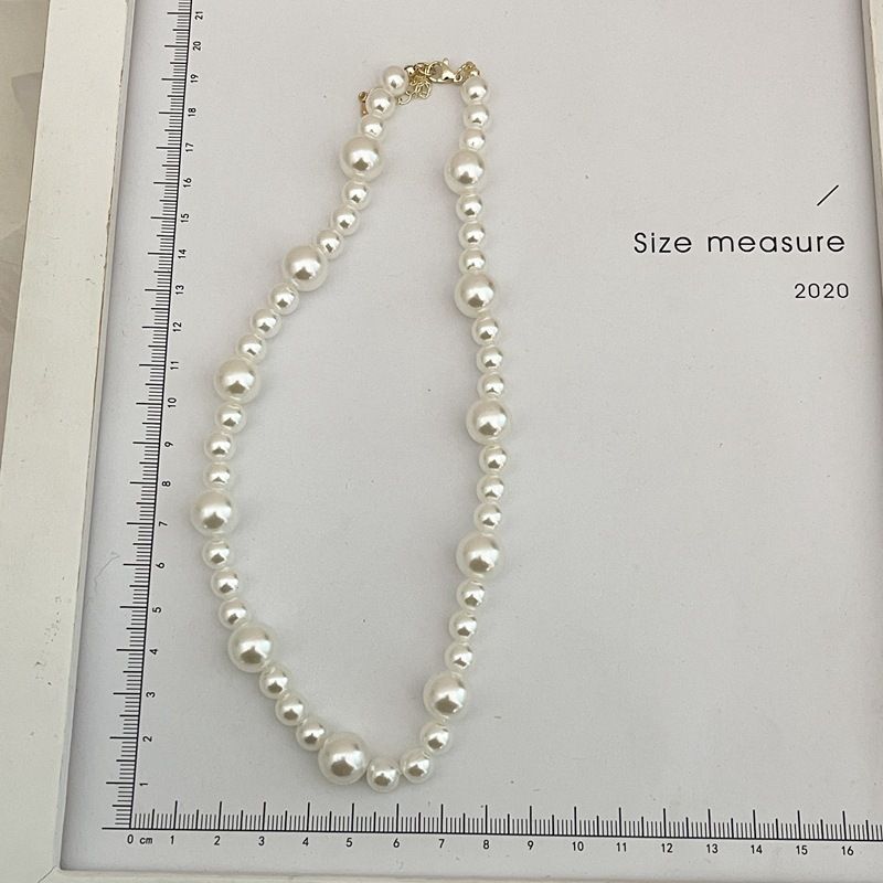 Collana corta in perle di vetro di nuova taglia coreana, a doppio strato, stile francese, con catena a osso, piccola e popolare._voghion.com