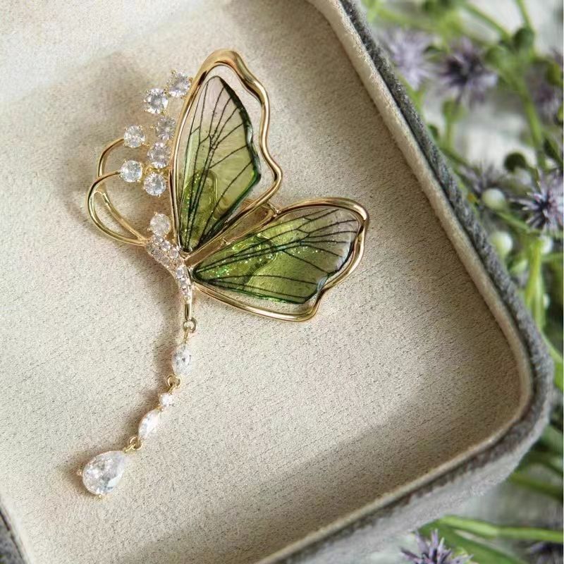 Wizard Of Oz Butterfly Brooch Translucent Light Luxury Insect Pin Tassel New Corsage For Graduation Gift_voghion.com