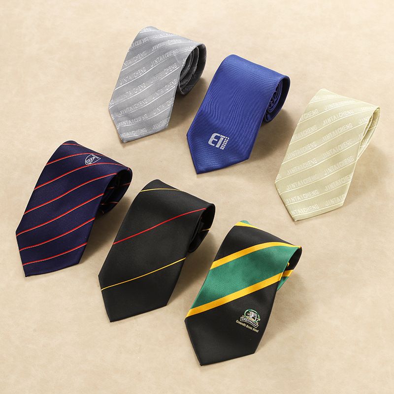 JK Necktie School Immobilienagentur Individuelles Design mit Logo Personalisierte Fliege_voghion.com
