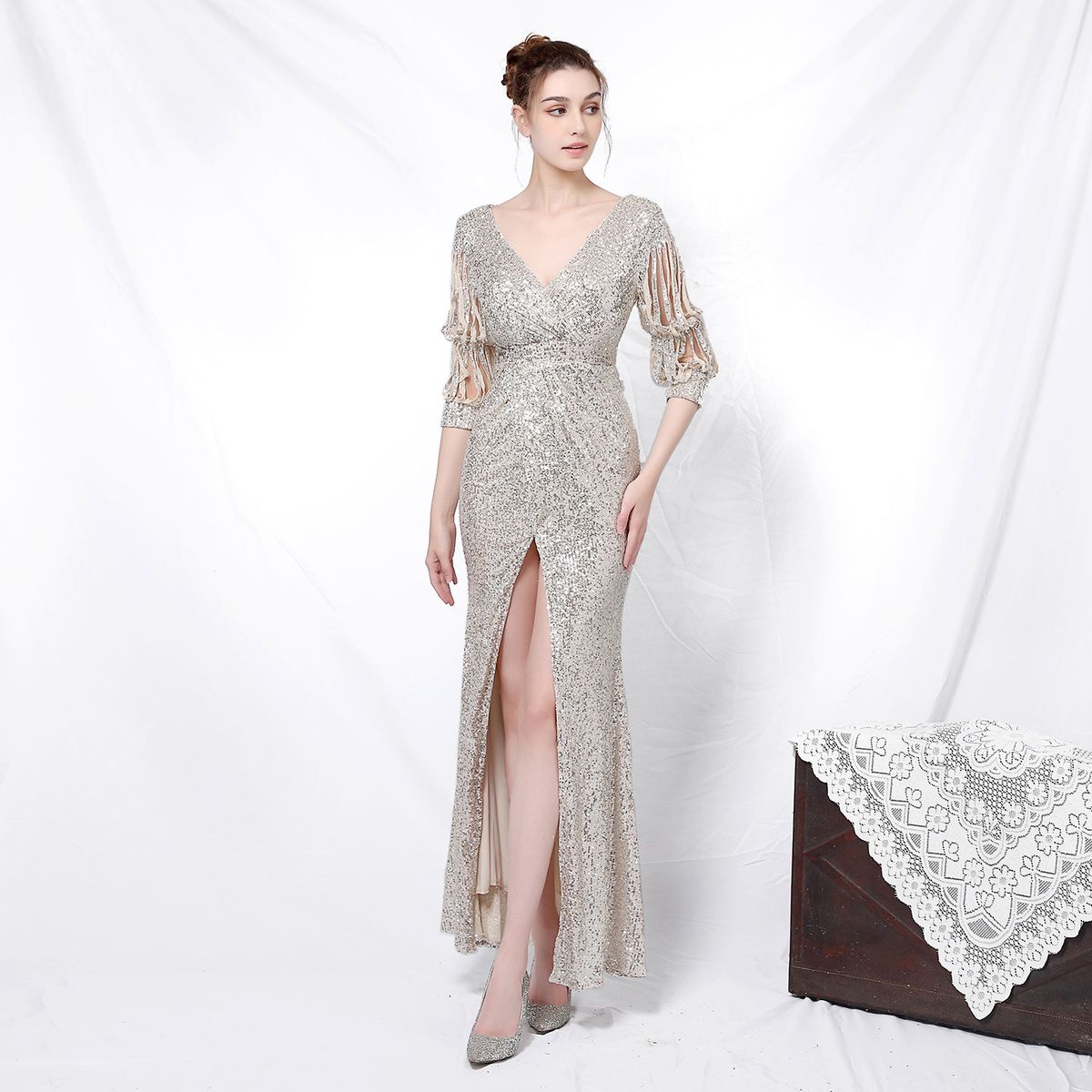 Women's Clothing Banquet Style Elegant Long Sleeves Sequinned Aura Queen Fishtail Evening Dress_voghion.com