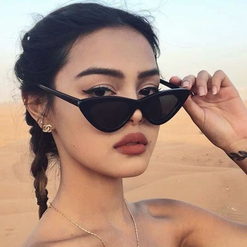 LazyZoom Fashion Douyin Influencer online Stesso stile retrò Hong Kong femminile Hip Hop Disco Street Shot Piccolo_voghion.com