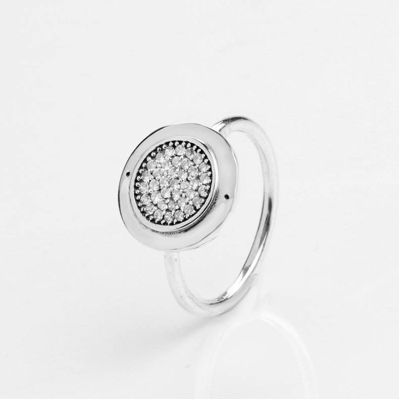 White Copper Plated Silver Ring Ring Fashionable Temperament Style_voghion.com