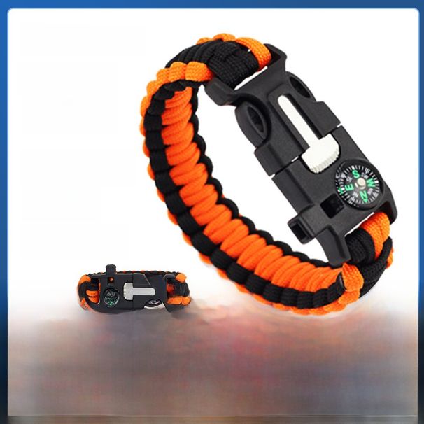 Moodne õues ellujäämise kompassi käevõru tulekiviga_voghion.com