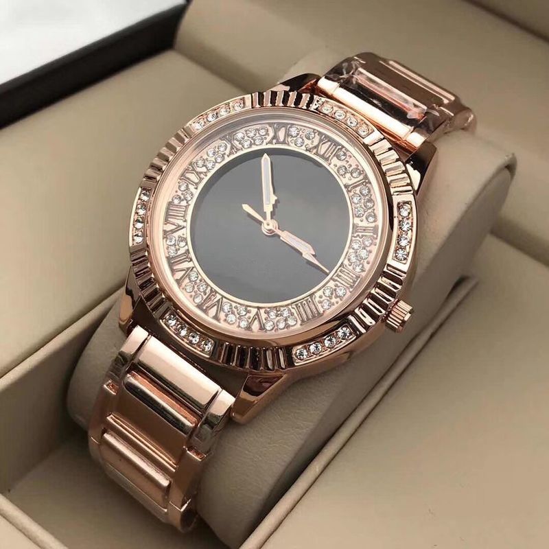 2023 New Fashion And Leisure Women's Quartz Watch_voghion.com
