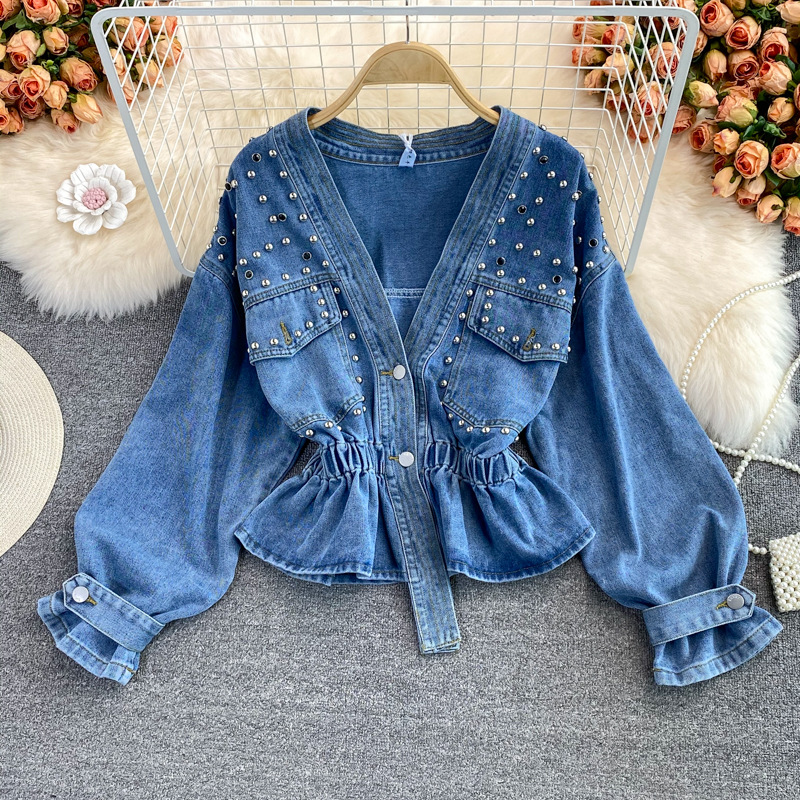 Hauts polyvalents à la mode pour femmes, col en v perlé, taille courte_voghion.com