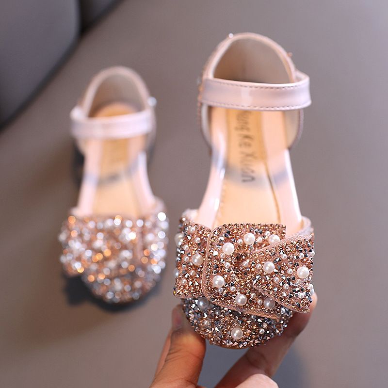 Uued Pearl Rhinestone Bow Väikesed keskmised laste tantsukingad Esinemiskingad Poolsandaalid_voghion.com
