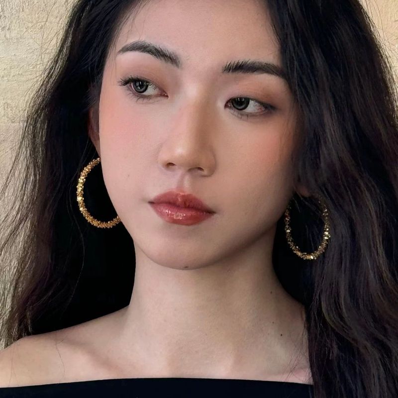 2025 New Broken Silver Sparkling Gypsy Big Earrings Caterpillar Earrings Foreign Gas Earrings Ins Niche_voghion.com