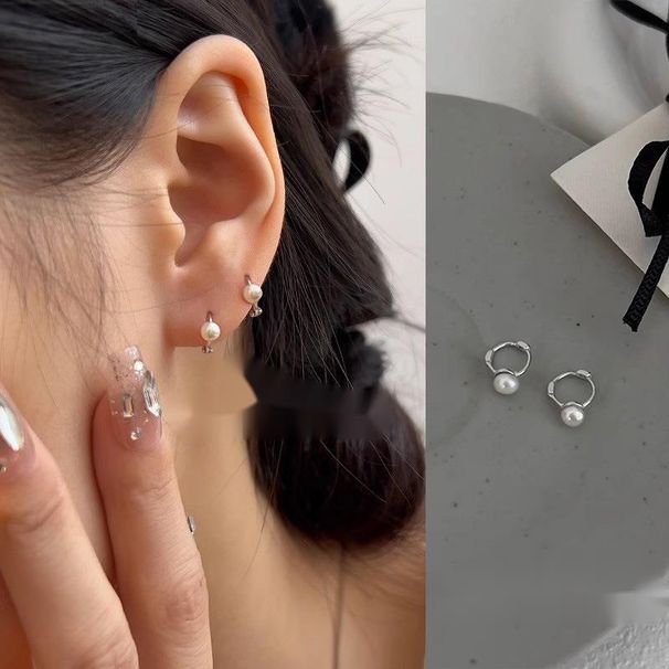 Orecchini pendenti in argento sterling con perle d'acqua dolce naturali - Delicato design piccolo con polsini impilabili | Elegante stile minimalista per le donne_voghion.com