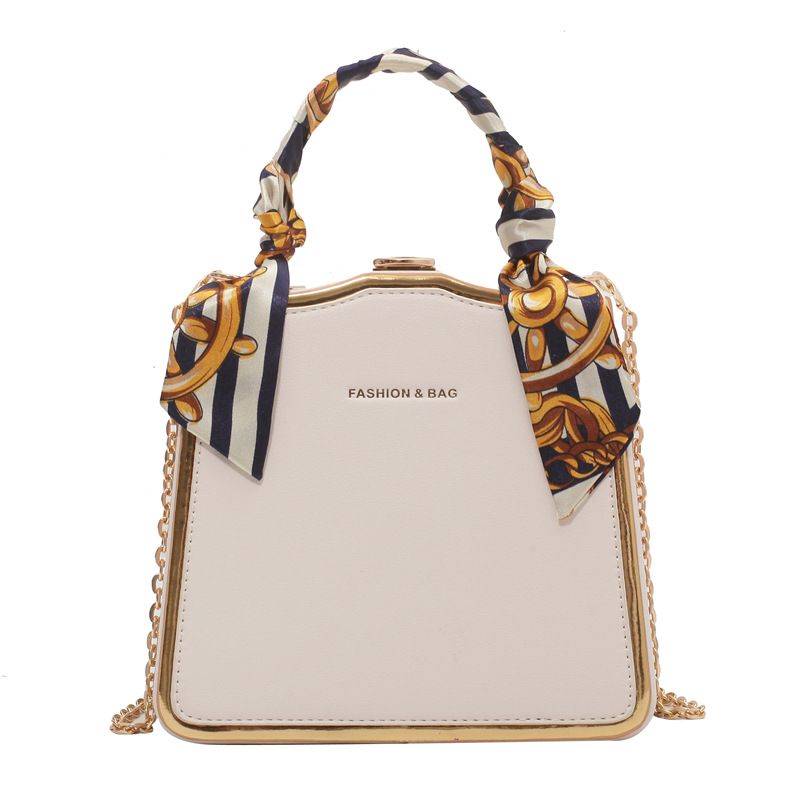 2023 new explosive hot European and American women Korean version fashion texture popular design single shoulder crossbody_voghion.com