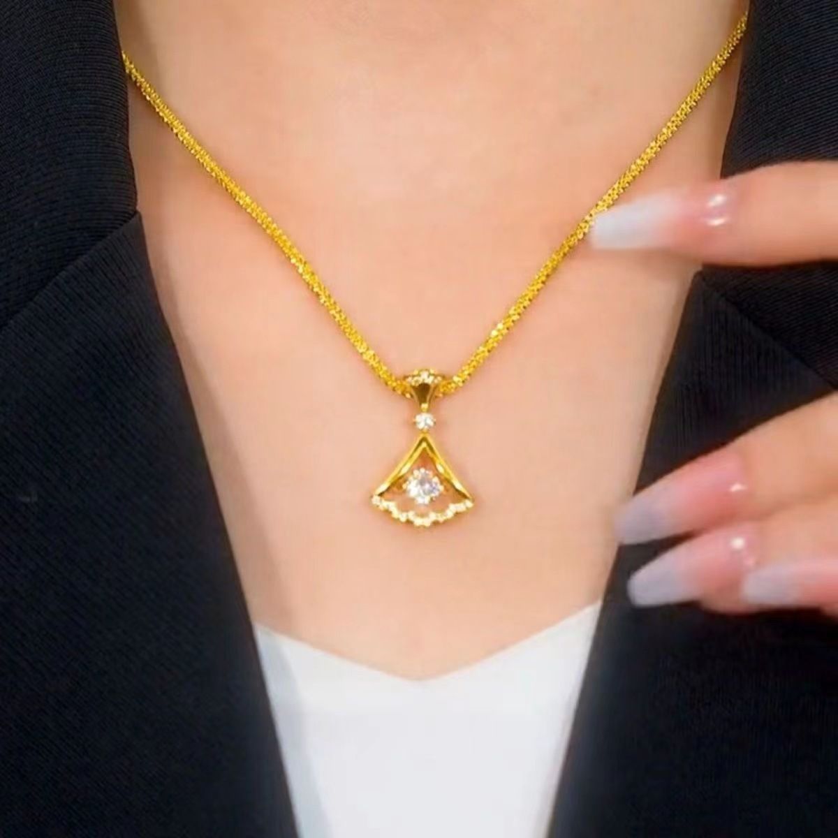 Nova ogrlica iz titana in jekla s petimi blagoslovi in biseri ginka za ženske, vsestranska in dinamična, z cirkoni_voghion.com