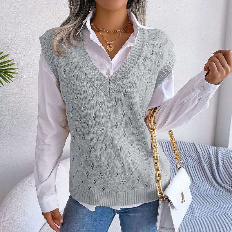 Women's clothing Ins style real shot autumn and winter casual hollow V-neck knitted vest sweater women's clothing_voghion.com