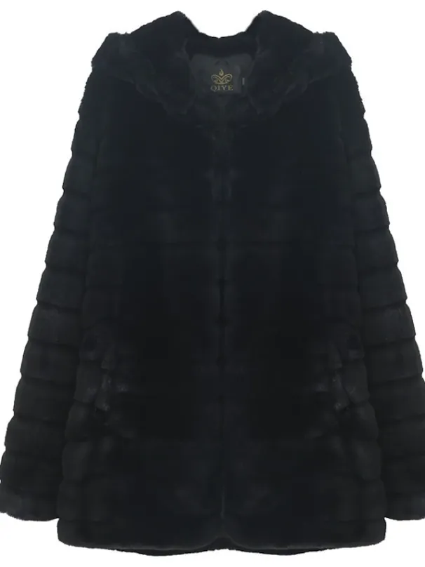 Prosty płaszcz damski z imitacji futra z norek_voghion.com