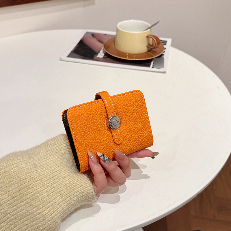 Bolsos de mujer, nuevo tarjetero corto de piel con estampado de lichi, sencillo, pequeño, fresco, de dos pliegues, con múltiples compartimentos._voghion.com