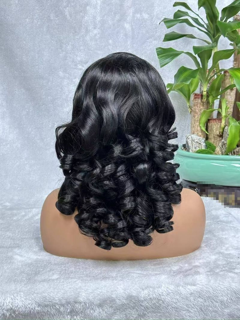 18A Braziliaanse haar bouncy krullen dubbel getrokken menselijk haar pruiken 250 dichtheid 13X4 HD Ombre Fumi losse golf kant voorpruik_voghion.com